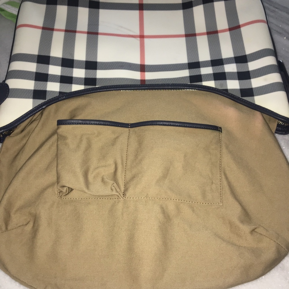 Burberry NOVA Plaid VGUC Pretty Tote/Satchel - Picture 13 of 15